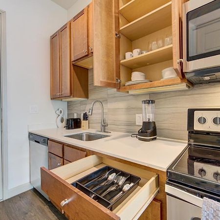 Trendy Downtown 1Bd/Freeparking/Wi-Fi/Pool Apartment ฮูสตัน ภายนอก รูปภาพ