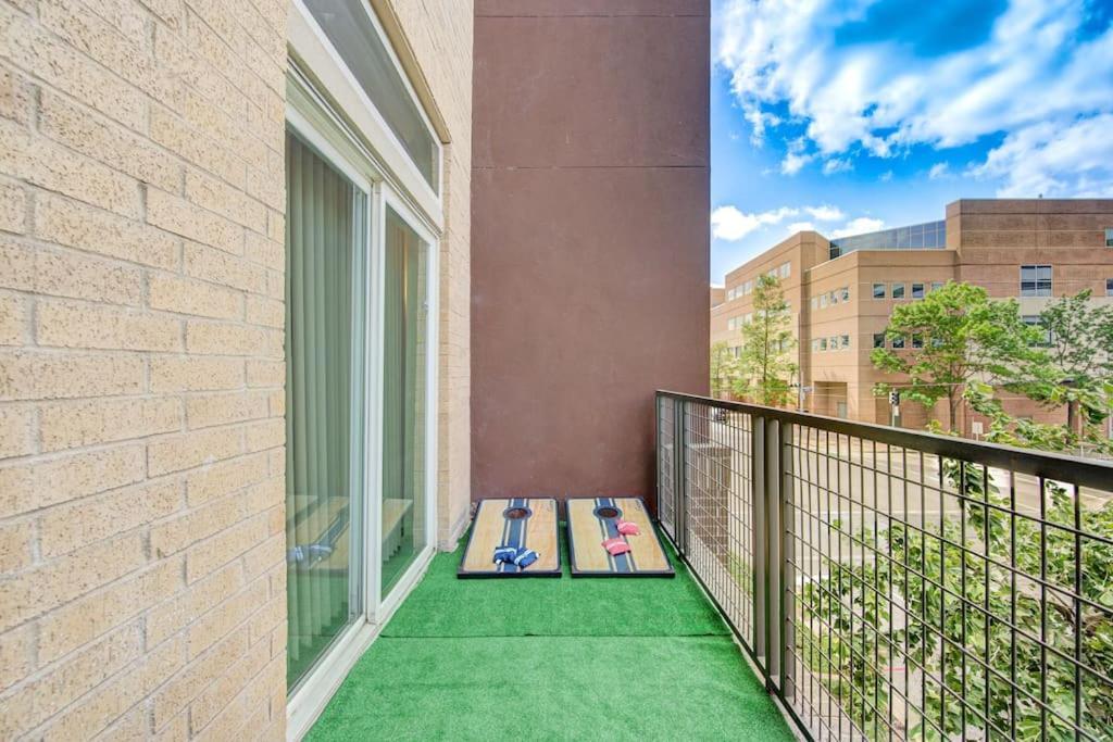 Trendy Downtown 1Bd/Freeparking/Wi-Fi/Pool Apartment ฮูสตัน ภายนอก รูปภาพ